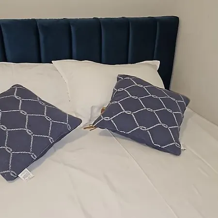 Apartamento Ground Floor In Next To Flower Self Check In 100m To *