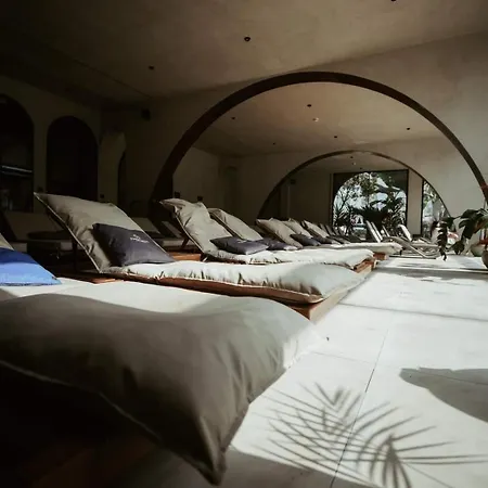 Apartamento Ground Floor In Next To Flower Self Check In 100m To