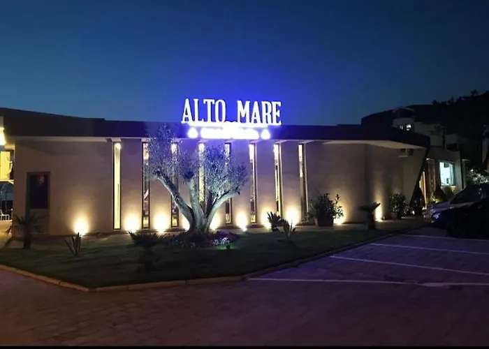 Ground Floor In Next To Flower Self Check In 100m To Apartment *